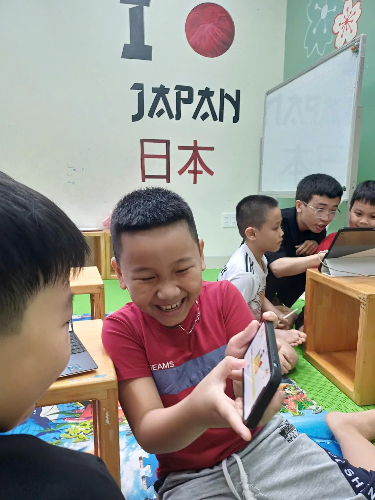 Minh hoạ cảm nhận